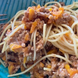 お肉ごろごろ！おうちミートソーススパゲッティー